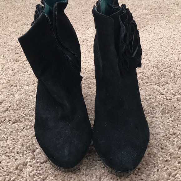 Booties - Picture 5 of 5